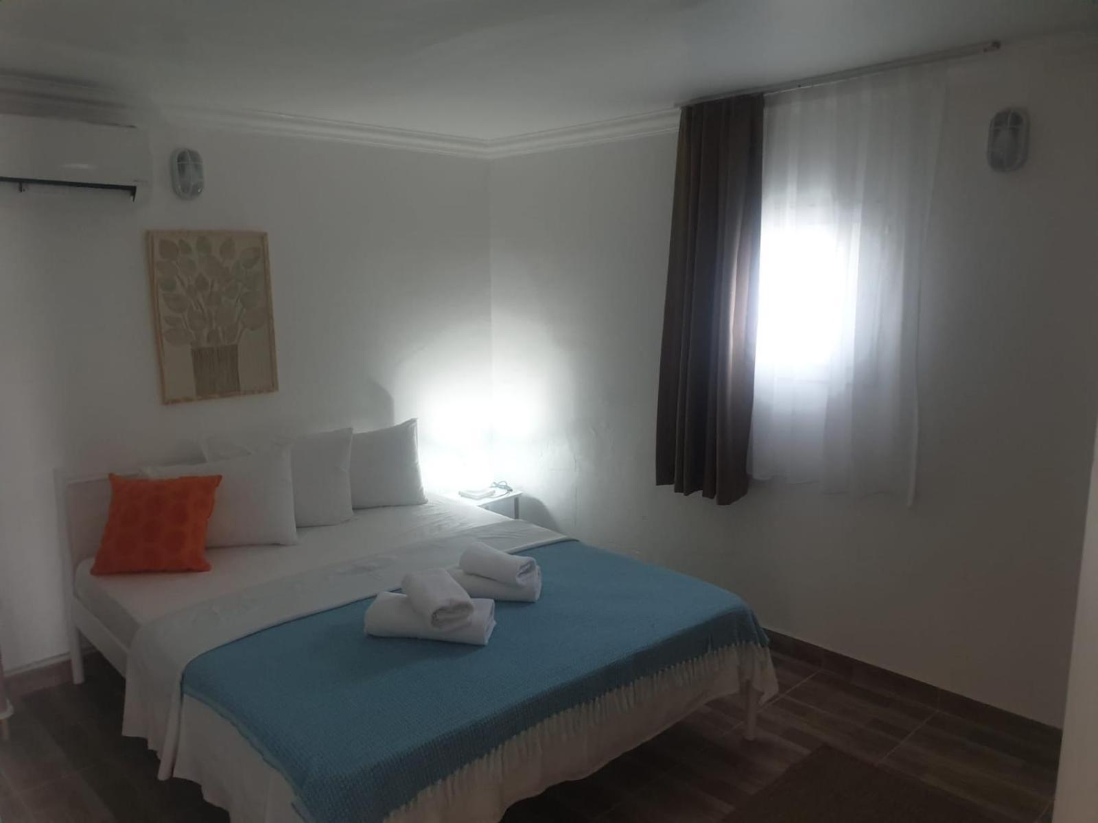 Готель Kavala 2*